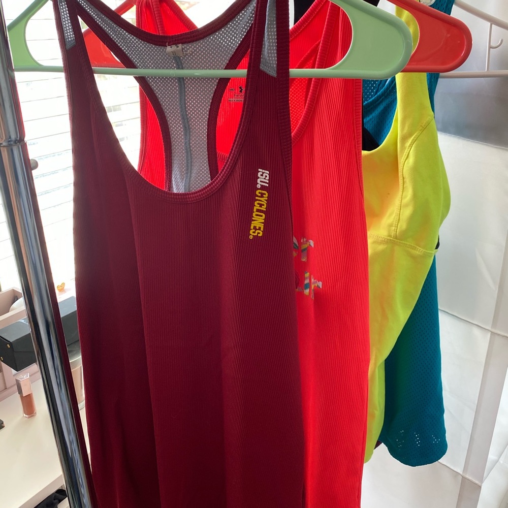 Workout racer tops !